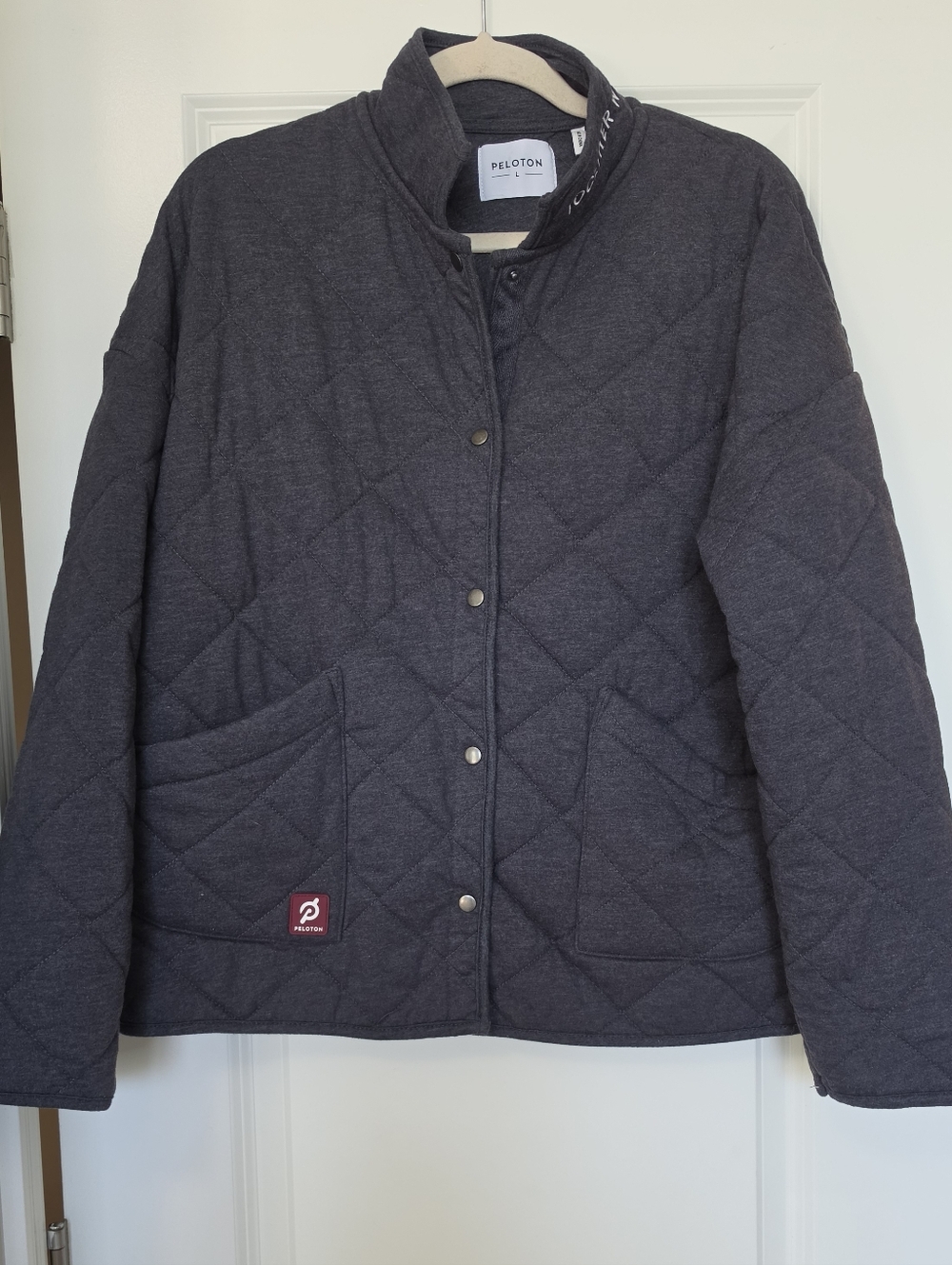 Peloton Quilted Jacket Large Gray Gorpcore Outdoor Tech Utility Layer